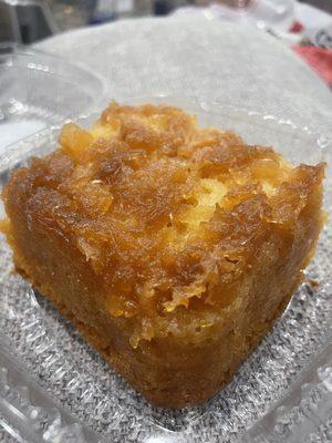 Pineapple upside down cake