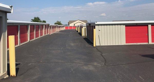 St. Joseph Self Storage on Riverside Road - Exterior