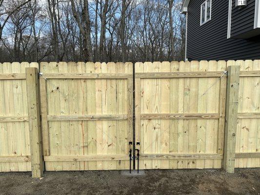 Wood Double Drive gates