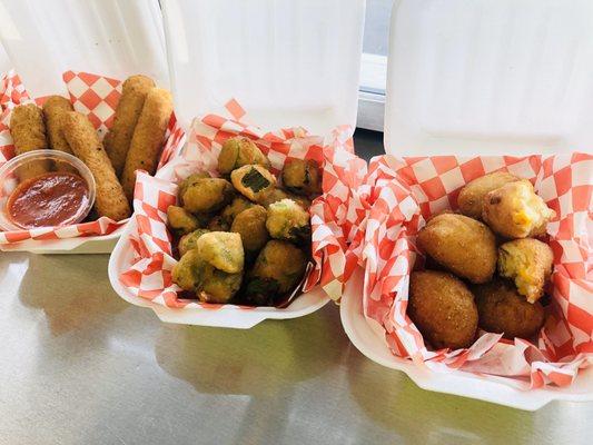 Mixx Side you decide!
Mozzarella Sticks, Fried Okra, or Sweet Corn Hush Puppy's