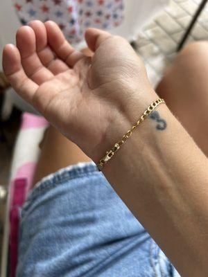 Bracelet.