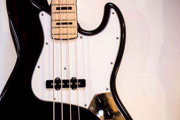 Fender Jazz Bass