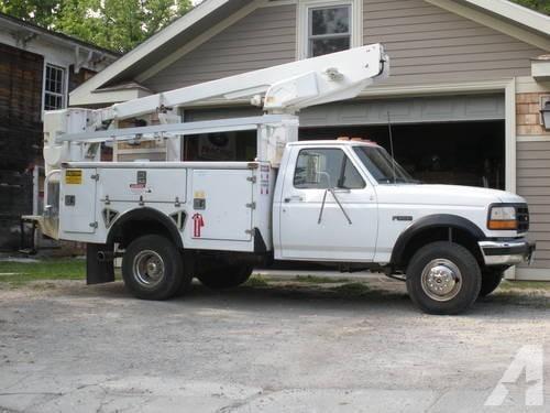 Here is our bucket truck.