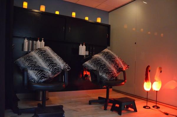 The Lather Lounge @Hot Set Hair Studio, so relaxing!