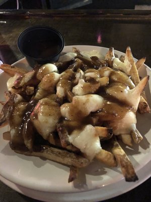 Medium poutine