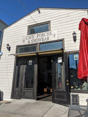 Cafe Porche and snowbar, New Orleans