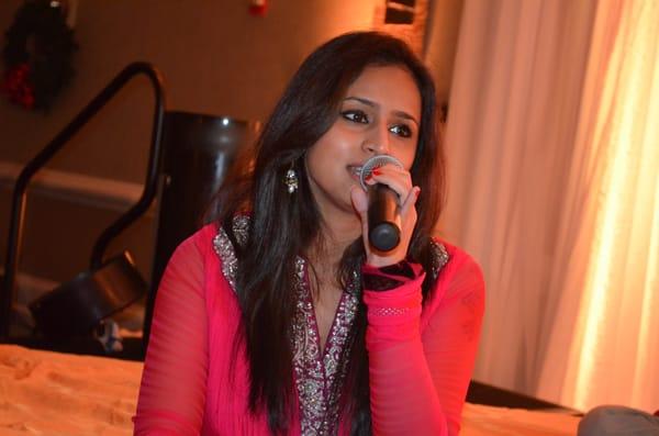 Tina Kundalia from Tinaz Entertainment - Bollywood Singer from NY NJ
 Services offered - Navratri Garba Raas, Live band- weddings