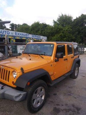 Jeep SAFARI