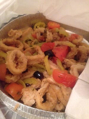 Super soggy calamari that I couldn't eat - too bad, it sounded good!!