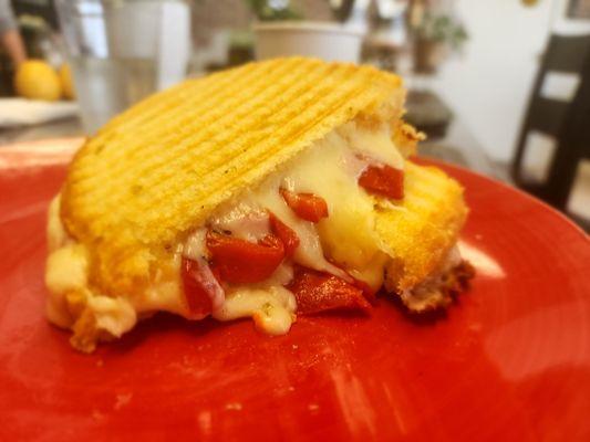 The Twisted Grill cheese, with roasted red peppers, Provolone and Cheddar