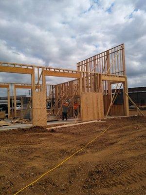 Framing an oil service building