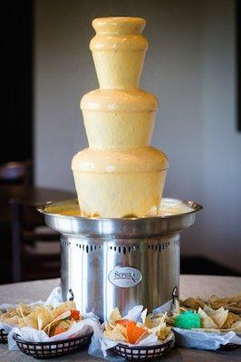 Queso Fountain