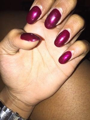 Queen's Nails