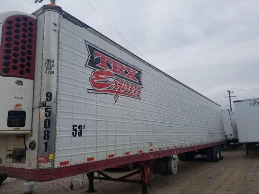 trailer lettering two color job