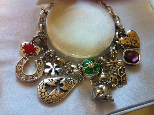 Charm bracelet