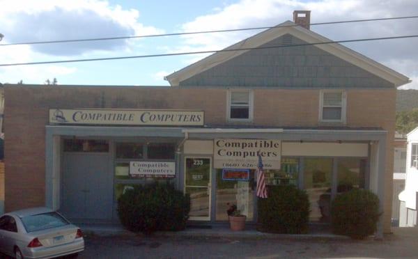 The bottom of East Main Street in Torrington