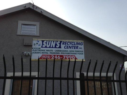 Sun's Recycling Center