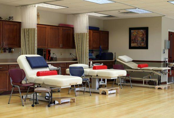 Clean, modern treatment environment for your physical therapy needs.