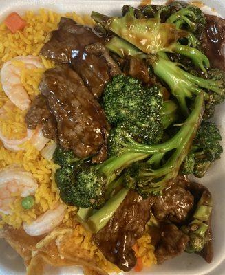 Beef w broccoli with shrimp fried rice