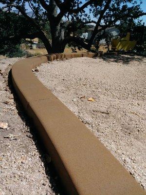 Concrete curbing