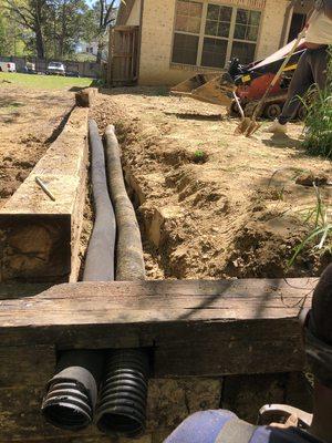 5 ft crosstie retaining wall with drainage system