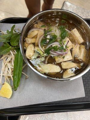 Large mushroom tofu pho