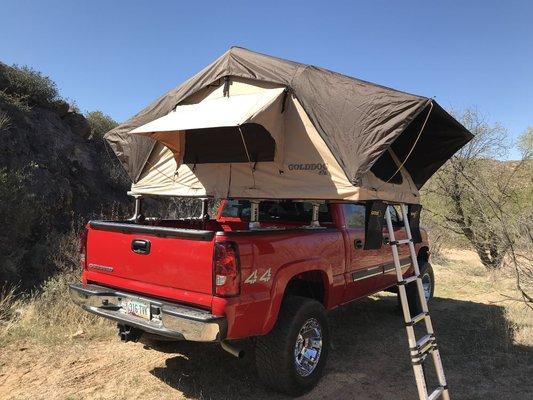 GOLDDOG TONTO desert sand  roof top tent