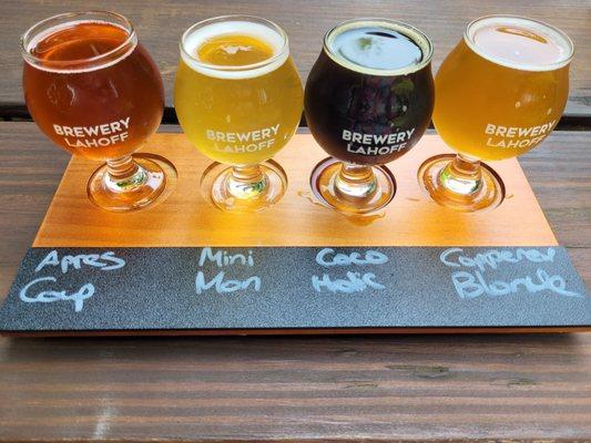 A lovely gradient flight. Pours are priced individually, usually $3-$4