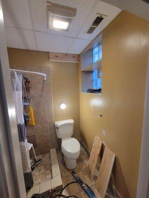 This a comercial bathroom that the customer wanted to give a warmer look