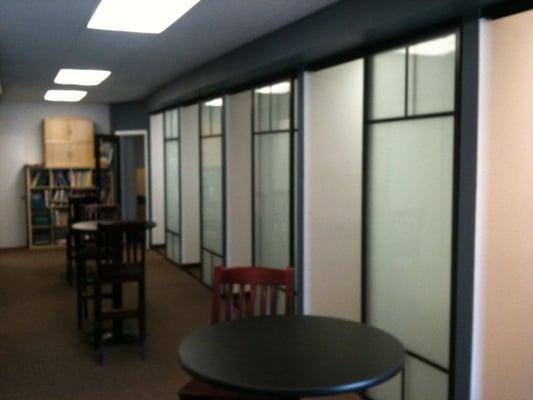 12 private tutoring rooms.