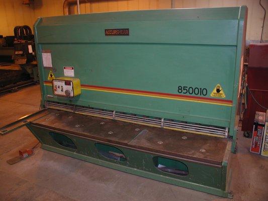 Hydrolic Shear with 10 ft. bed, up to 1/2" steel plate