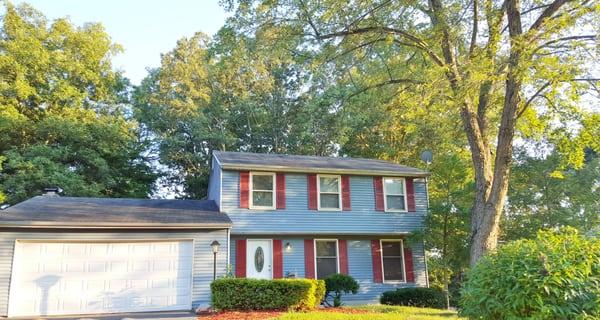 Quick Sale - North Stafford, $280,000.  Finished Basement, fenced yard, Newer HVAC and appliances. Move in ready