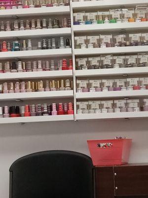 Nail polish wall