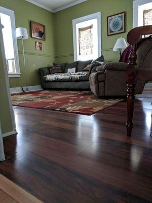 One of our customers living room after it was cleaned!