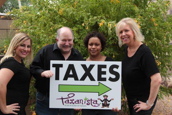 A few of the Taxanista Team members