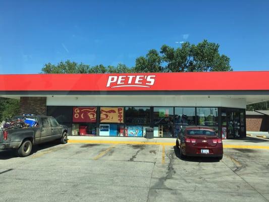 PETE'S