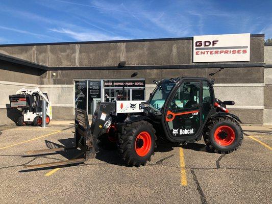 Entrance of GDF with Bobcat V519 and the first Bobcat skid steer we ever sold.