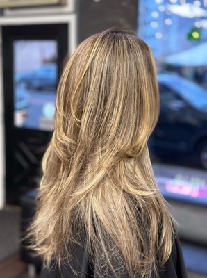 Dimensional blonde by Melisa