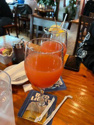 Strawberry mimosa