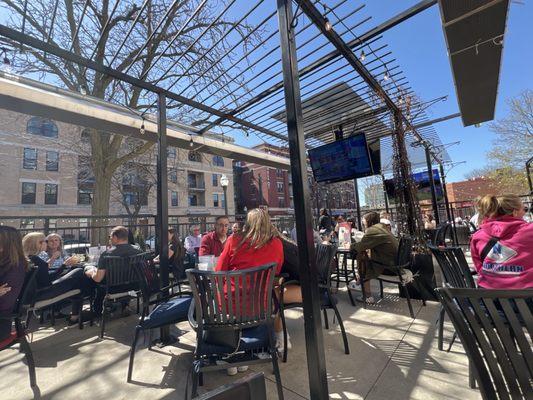 Patio area -- outdoor dining