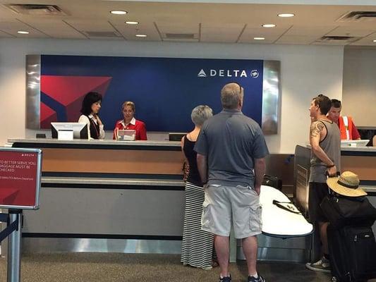 Delta Airlines fails the military. Charges $150 per surfboard (x2) in bags to active duty Coast Guard and his wife.