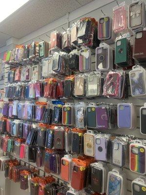 NEW STYLES OF CELLPHONE CASES ARRIVING EVERY WEEK