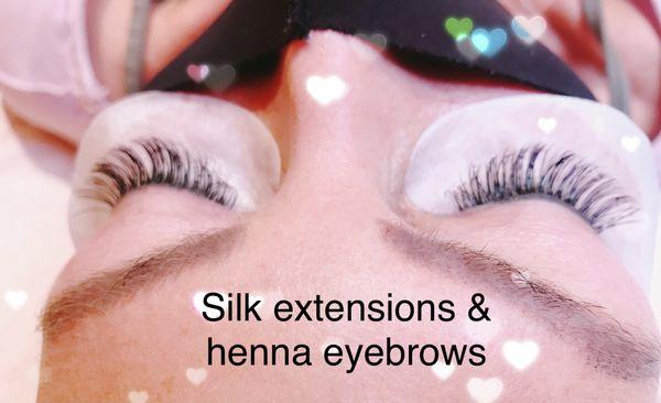 Classic silk lashes & henna eyebrows with Viviene