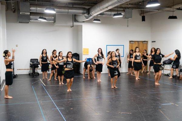 Te Aho Nui Tahitian Dance School