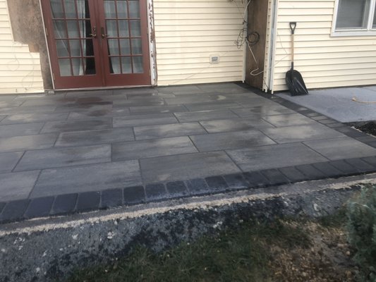 Paver patio with 6x9 paver border