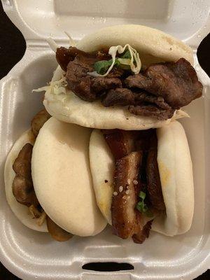 Sanji’s Bao Sandwiches and Wings