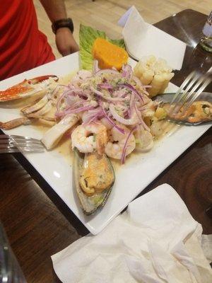 Ceviche Mixto