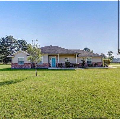 Splendora Tx. Property on 2 acres w/ inground pool. SOLD in 3 weeks