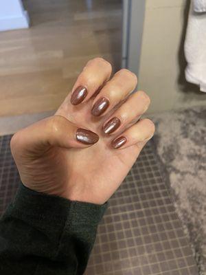 Chocolate glaze with white chrome powder