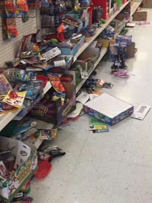 Earthquake in Utah? No, it's just the Dollar Tree in Bountiful.